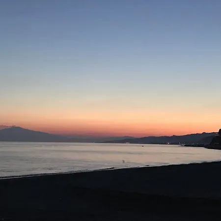 Πανσιόν La Perla Jonica Bova Marina