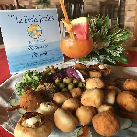 La Perla Jonica 게스트하우스 *